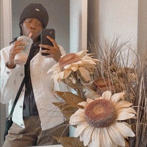 Meet your Posher, Franchesca